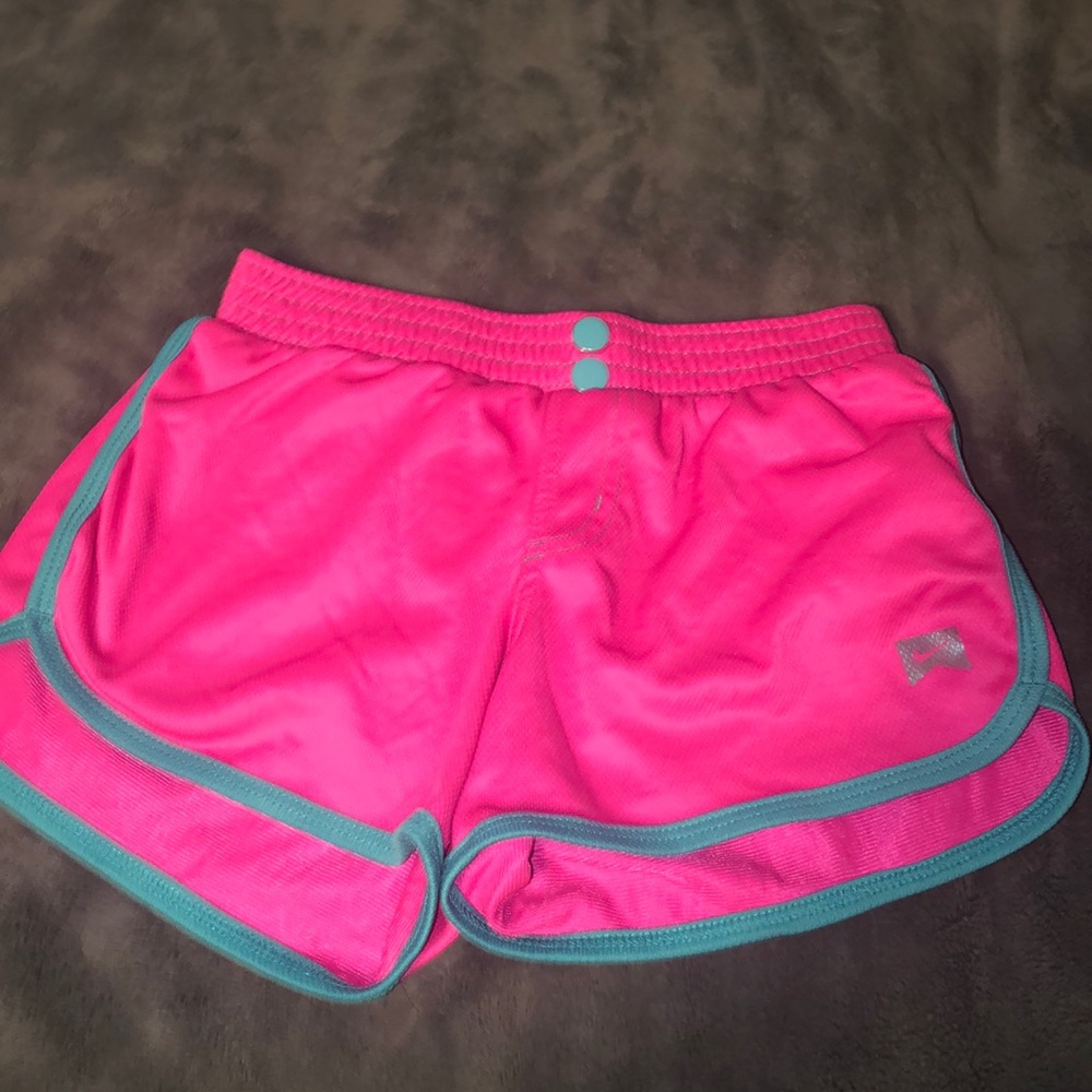 girls nike shorts